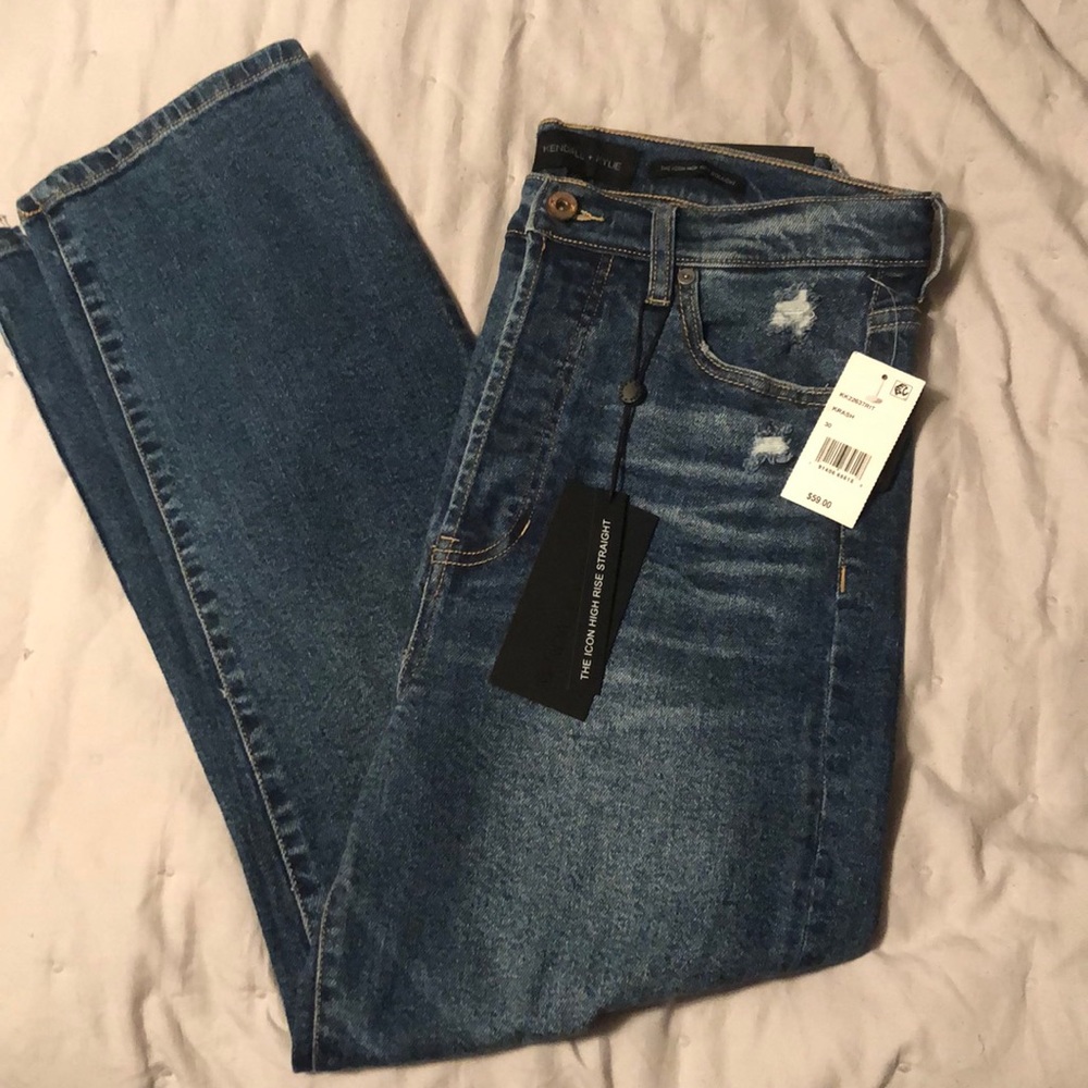 Kendal and Kylie jeans💖